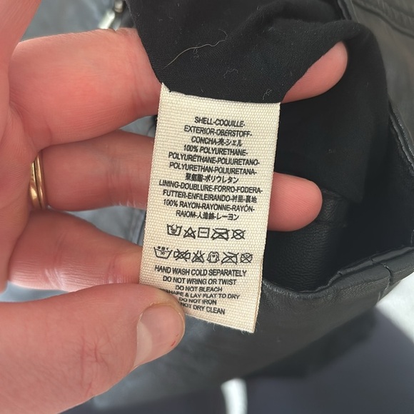 Free People Vegan Leather Mini Skirt - Size 8 - Picture 6 of 6